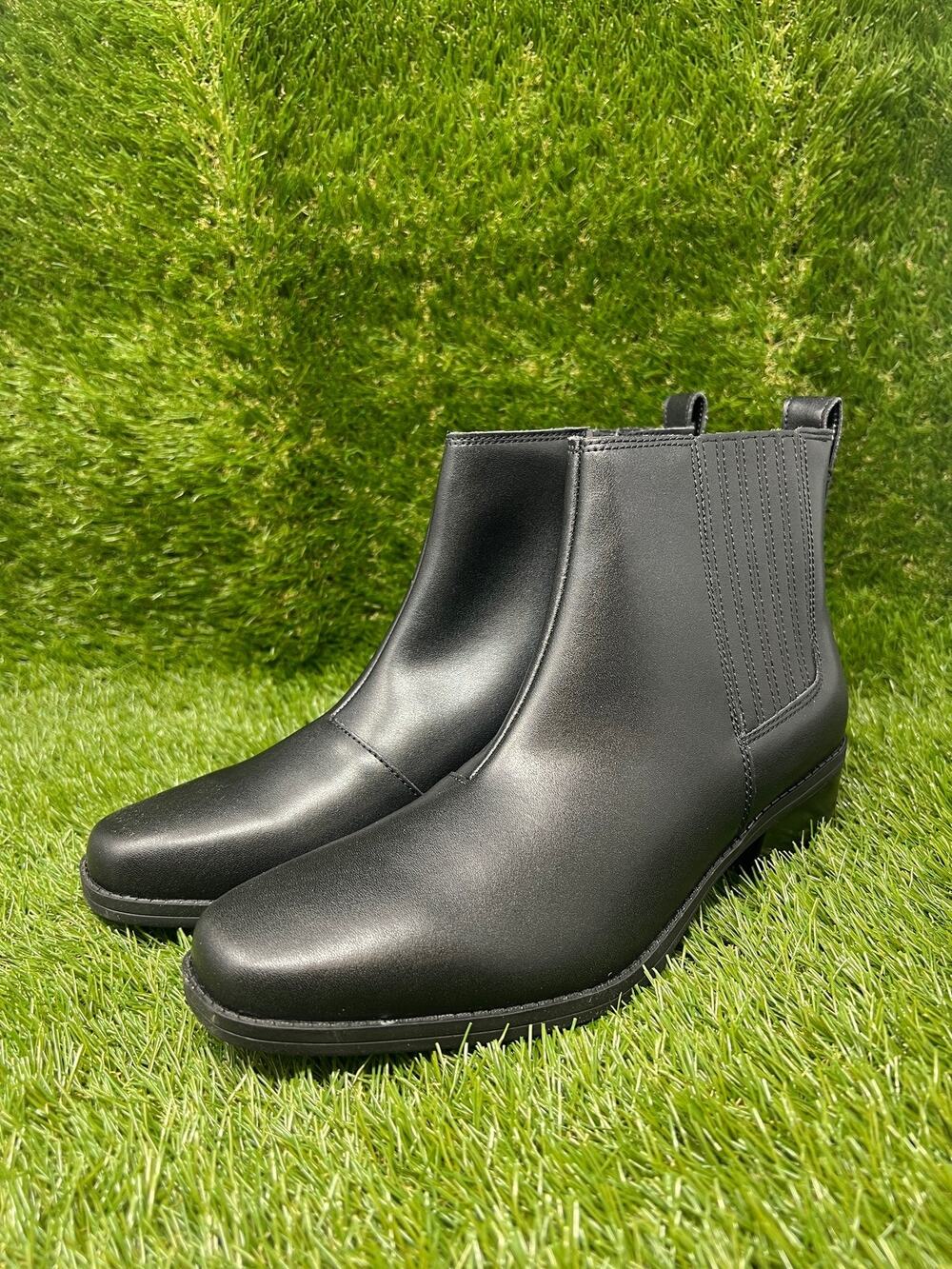 Clarks Women's 8.5M Dany Black Leather Comfort Ankle Boot